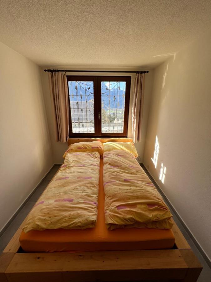 Tiny Apartment With Amazing View, Garden & Terras Schattdorf Exterior foto